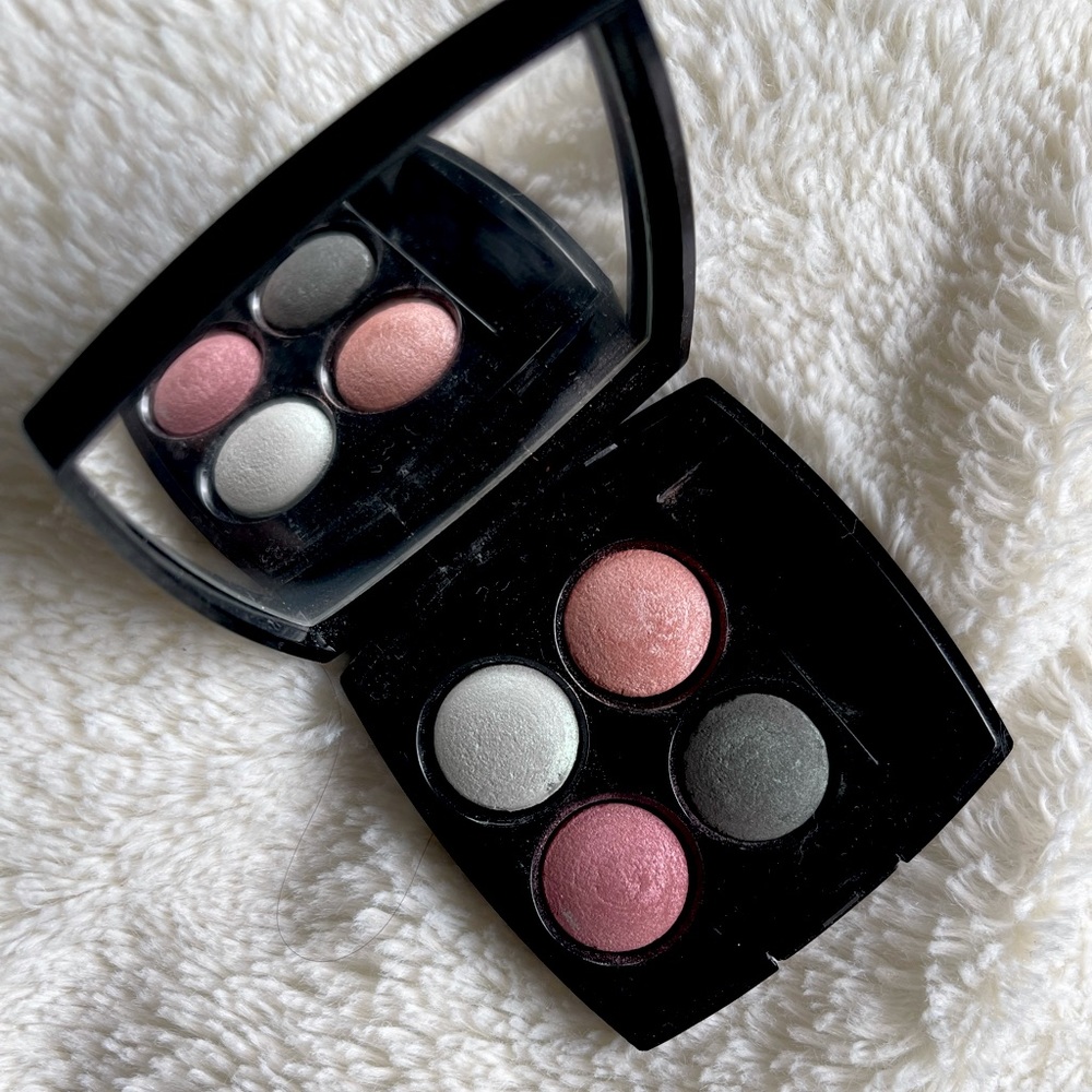 Chanel eyeshadow